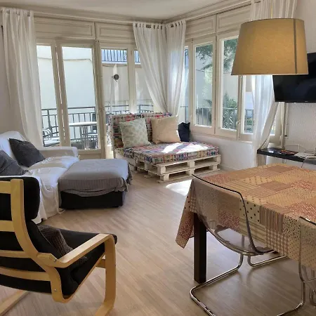Aj-26 6 Pax Apartment